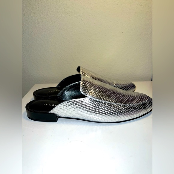 Longchamp Shoes - Women’s LONGCHAMP Silver Leather Mules Flats Slides Shoes Sz 40